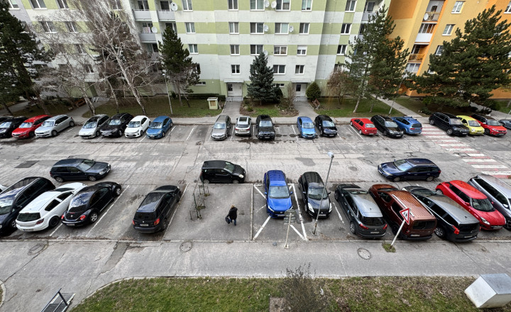 PREDAJ 3-izbový byt, Piešťany - M. Bela - fotografia 14