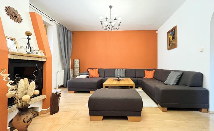 PREDAJ priestranný 4-izbový rodinný dom, Sokolovce - fotografia 3